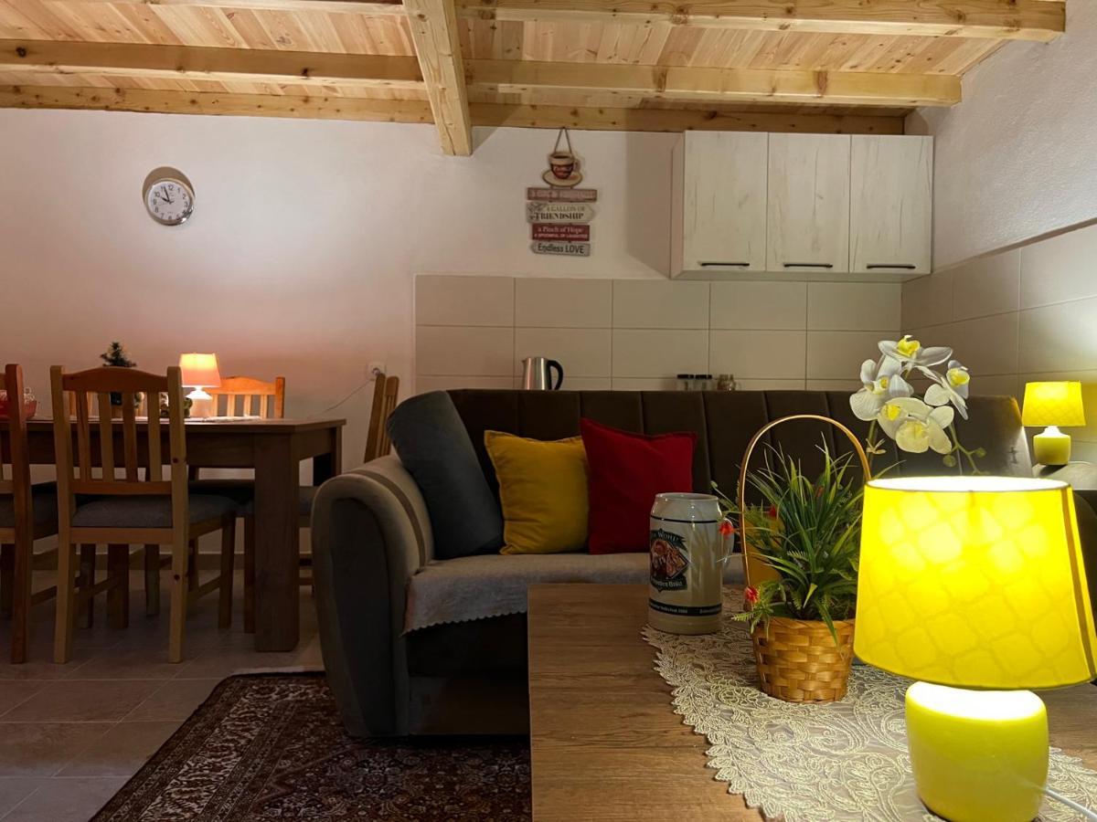 Laf Guest House โคลาชิน ภายนอก รูปภาพ