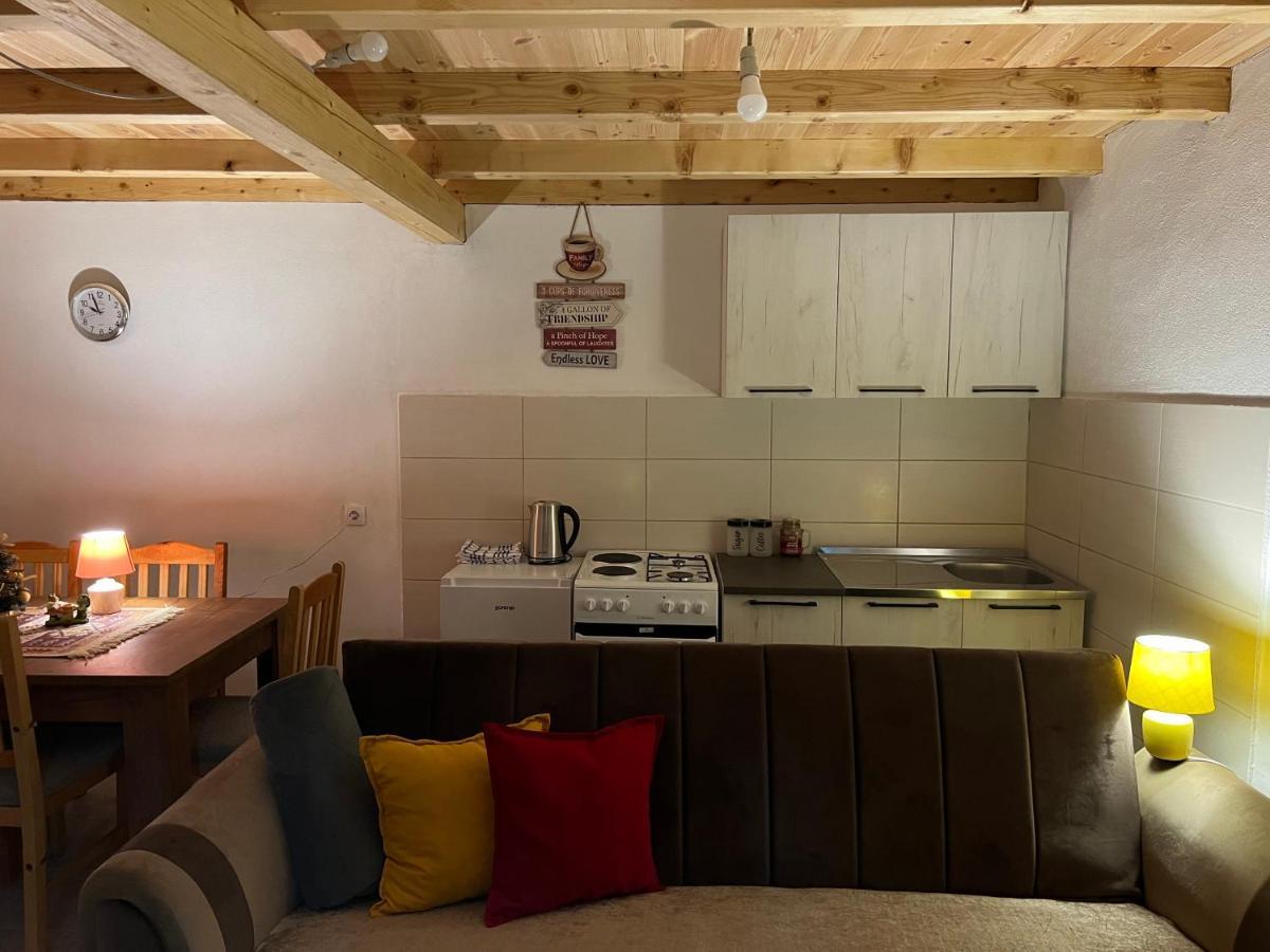 Laf Guest House โคลาชิน ภายนอก รูปภาพ