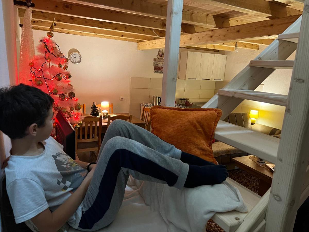 Laf Guest House โคลาชิน ภายนอก รูปภาพ