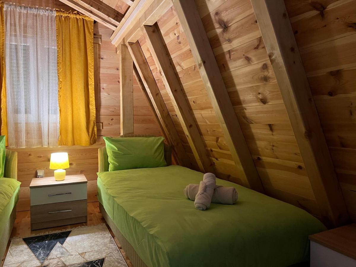 Laf Guest House โคลาชิน ภายนอก รูปภาพ