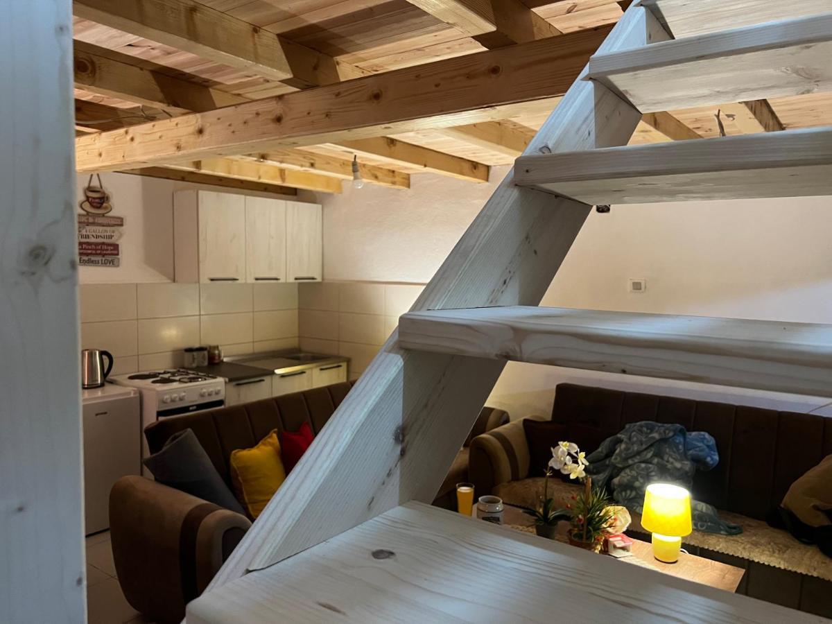 Laf Guest House โคลาชิน ภายนอก รูปภาพ