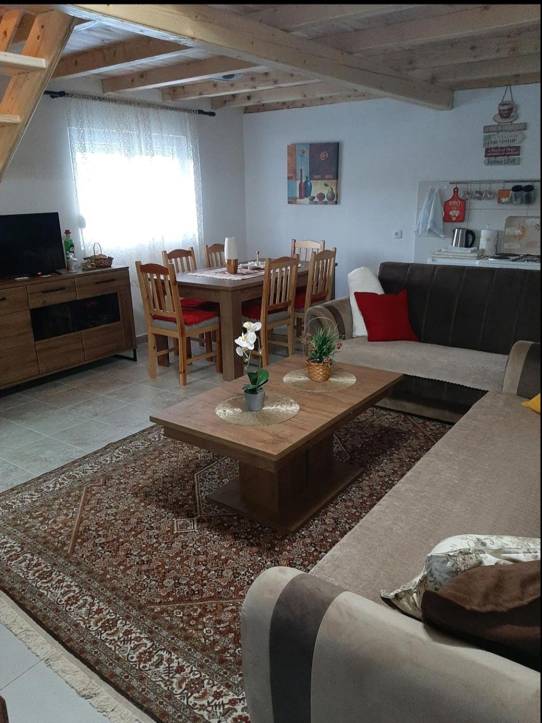 Laf Guest House โคลาชิน ห้อง รูปภาพ